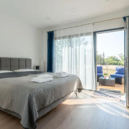 Sun Box Apartament *
